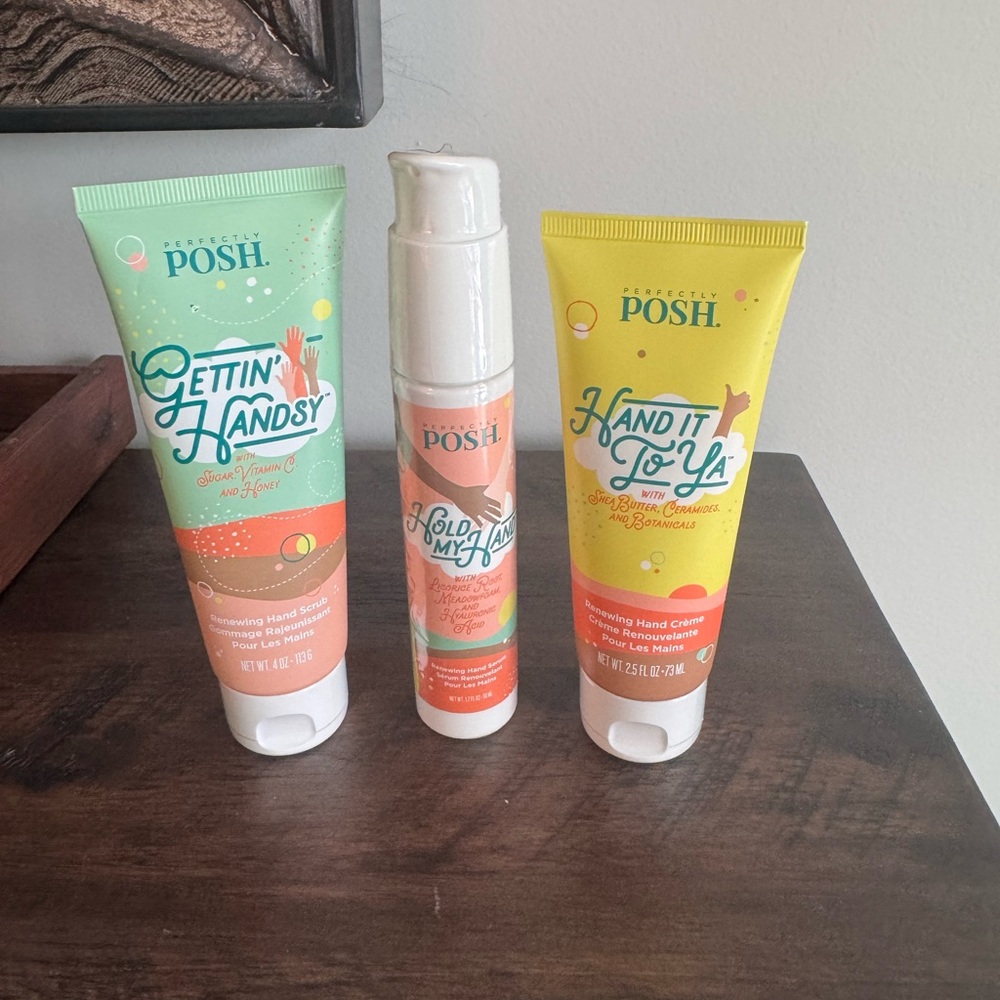 Perfectly Posh Hand Care Set - Picture 2 of 8